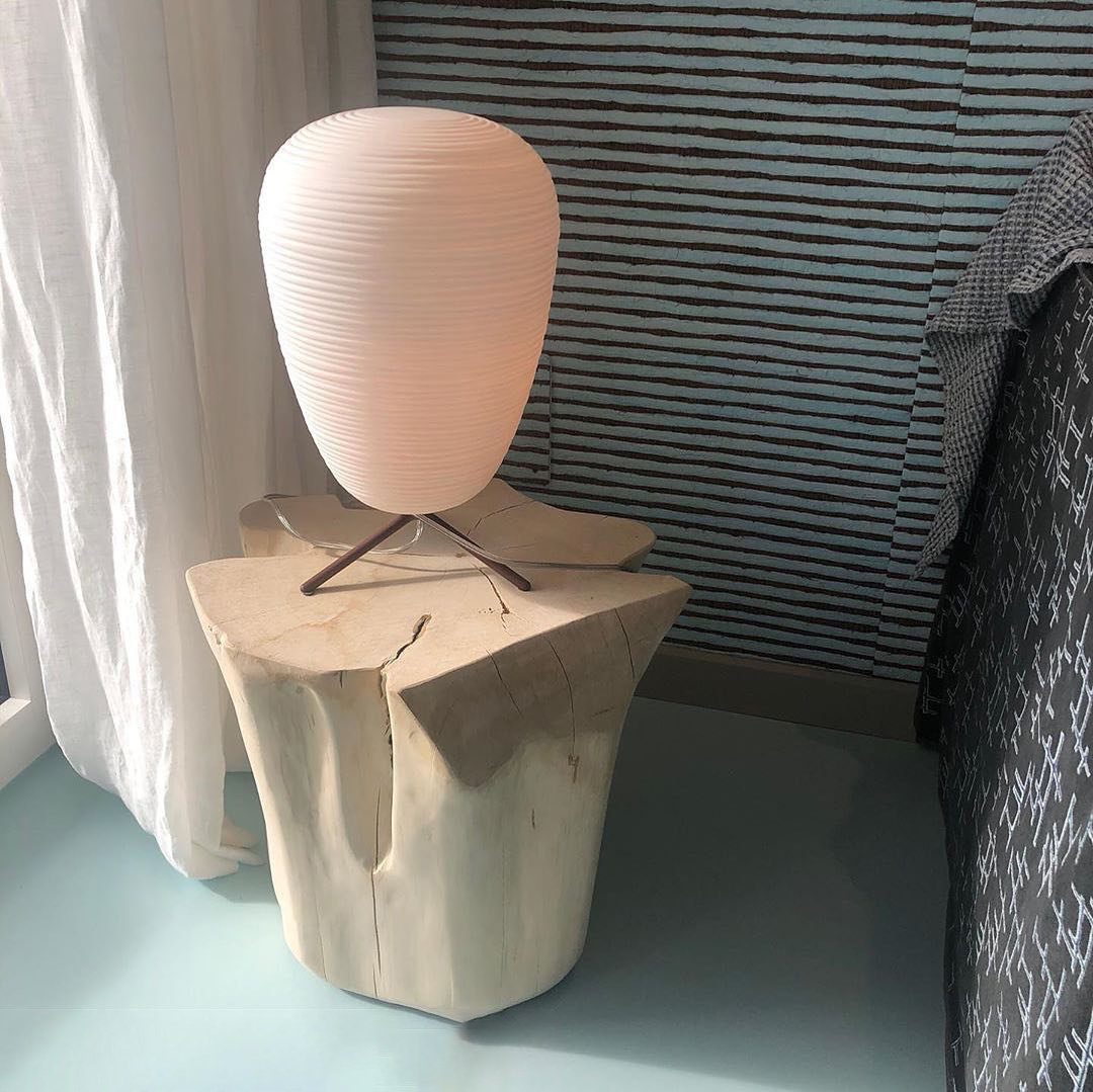 modern-textured-blown-glass-rituals-style-table-lamp-for-bedside-and-living-room