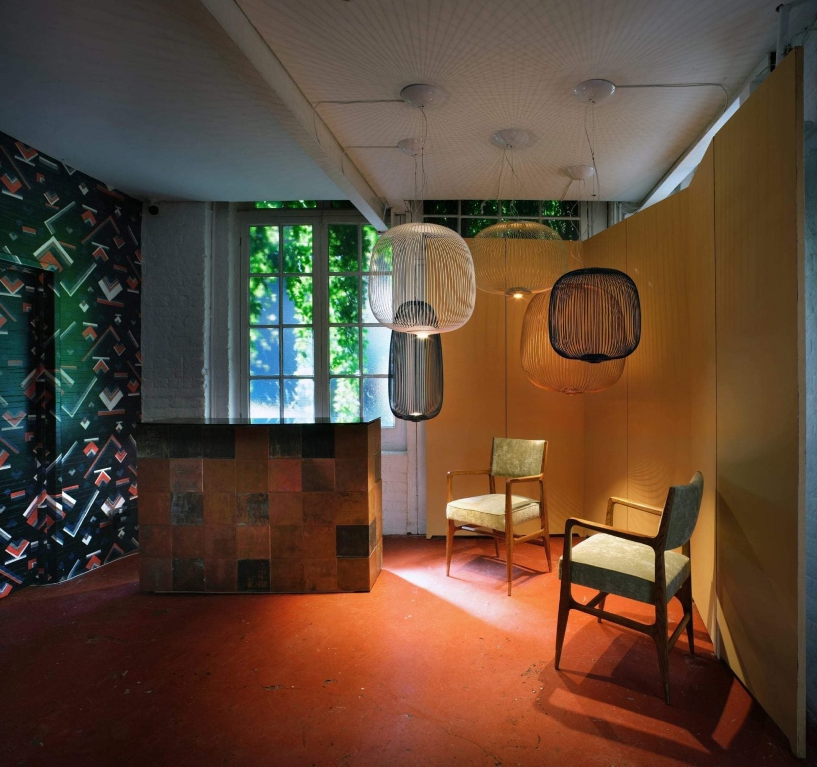 modern-geometric-cage-spokes-led-pendant-light-for-contemporary-living-and-dining-spaces