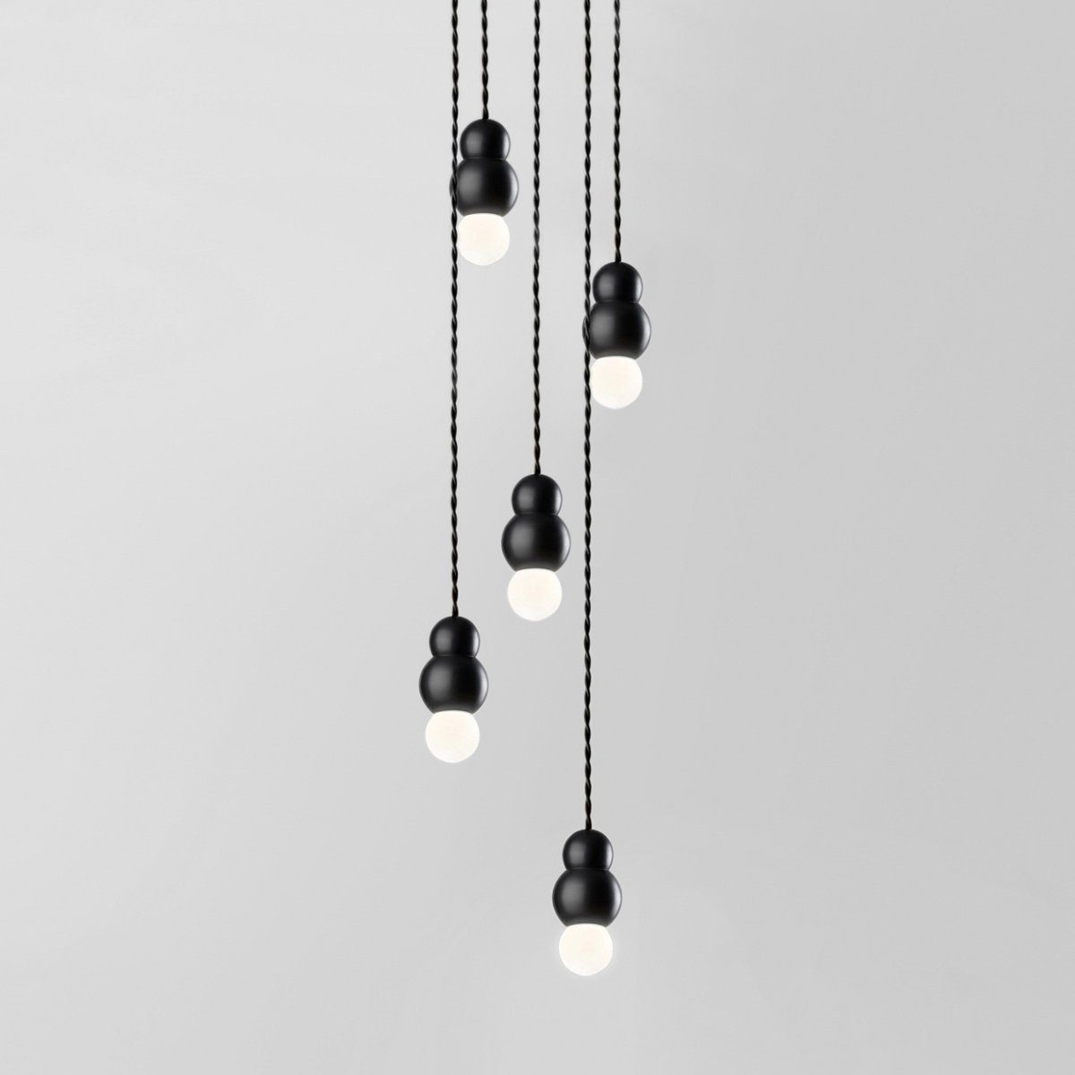 modern-spherical-pendant-light-minimalist-globe-hanging-lamp-for-dining-room-and-living-area