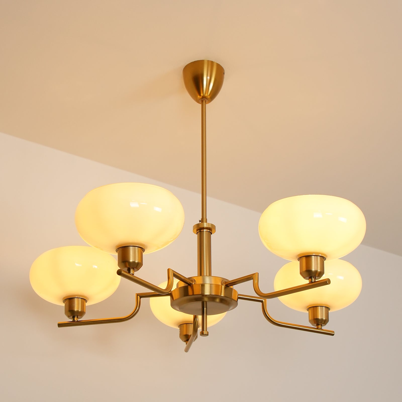 Puja Mid Century Modern Glass Globe Chandelier for Dining Room and Entryway Lighting