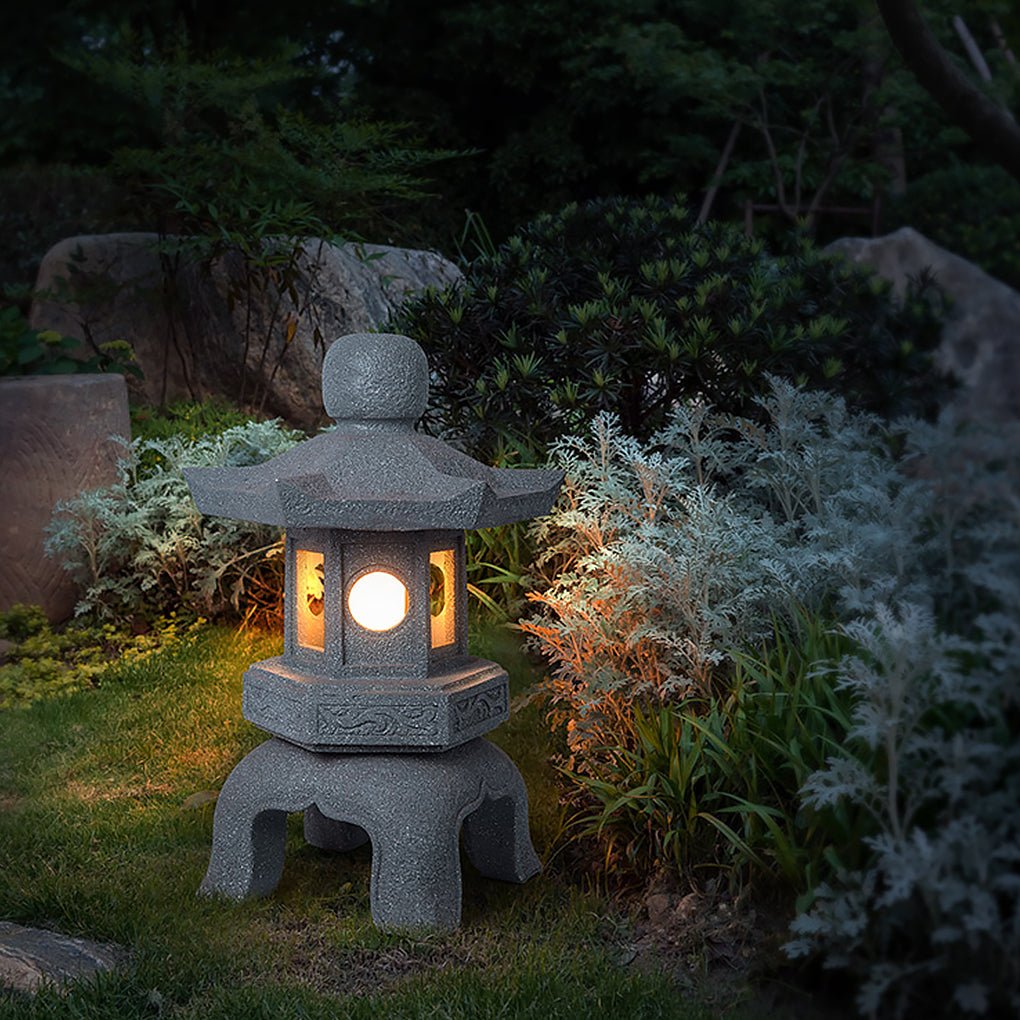 Resin Imitation Stone Tower Landscape Light Waterproof LED Outdoor Garden Path Lamp
