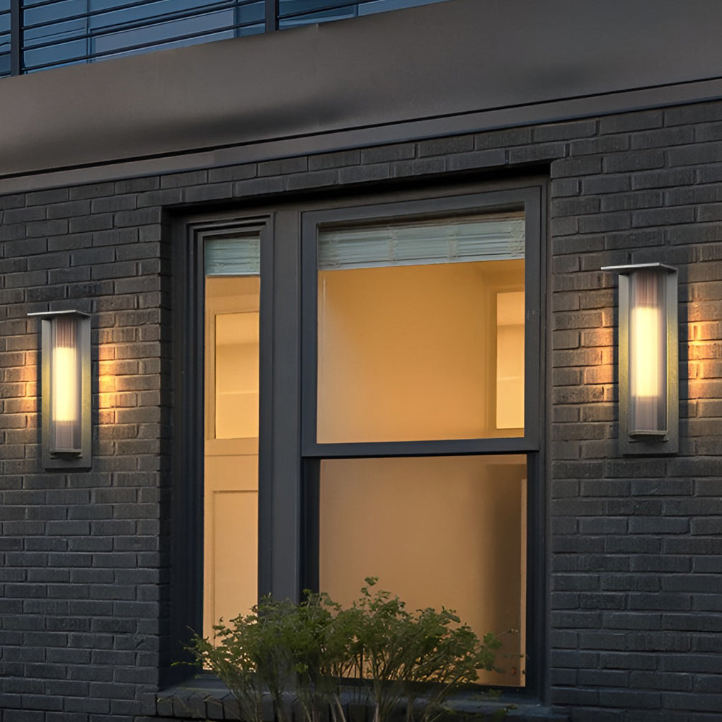 Retro Waterproof Solar LED Wall Sconce Aluminum Exterior Light for Patio and Garden