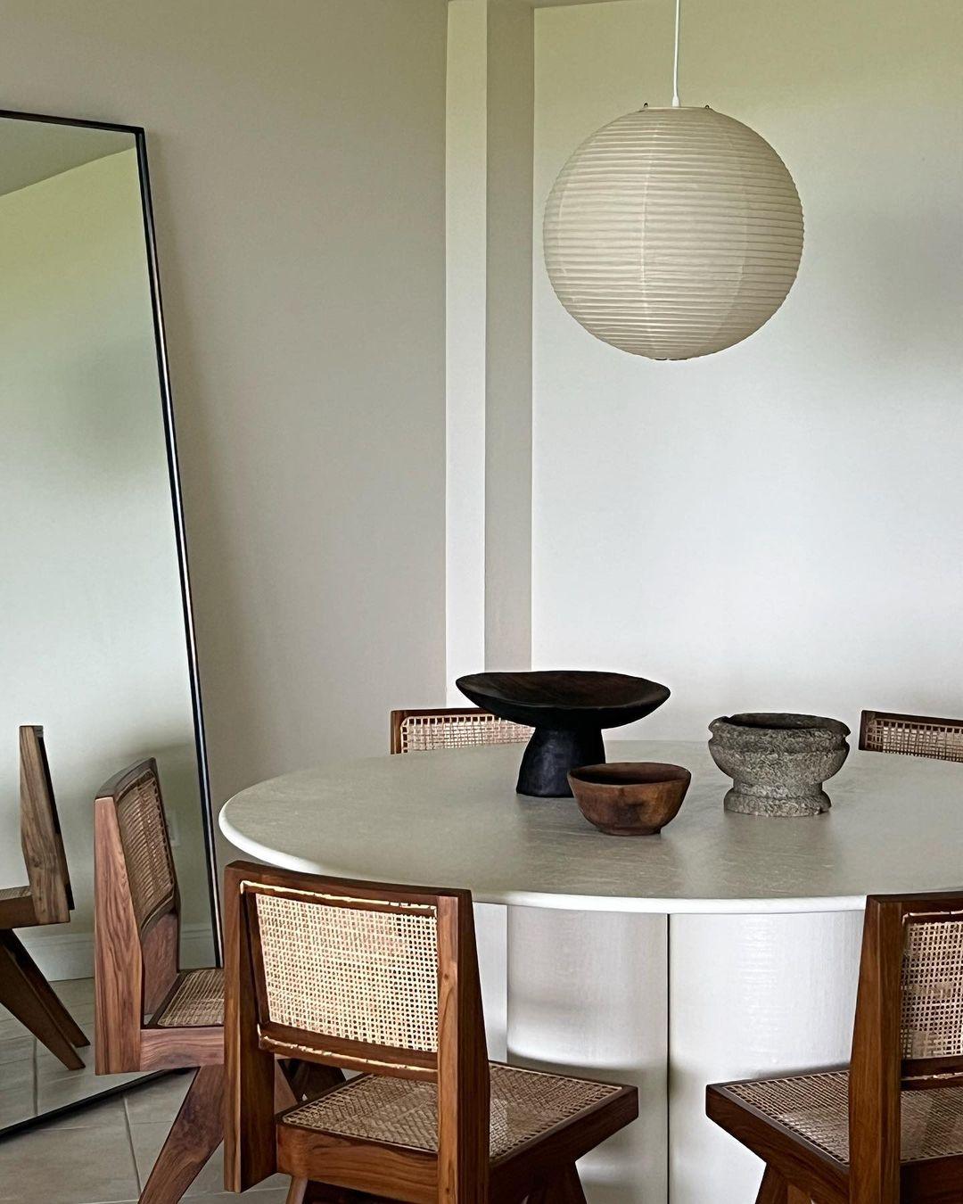Round Washi Paper Pendant Light Japanese Style Handmade Lantern Ceiling Lamp for Indoor Illumination