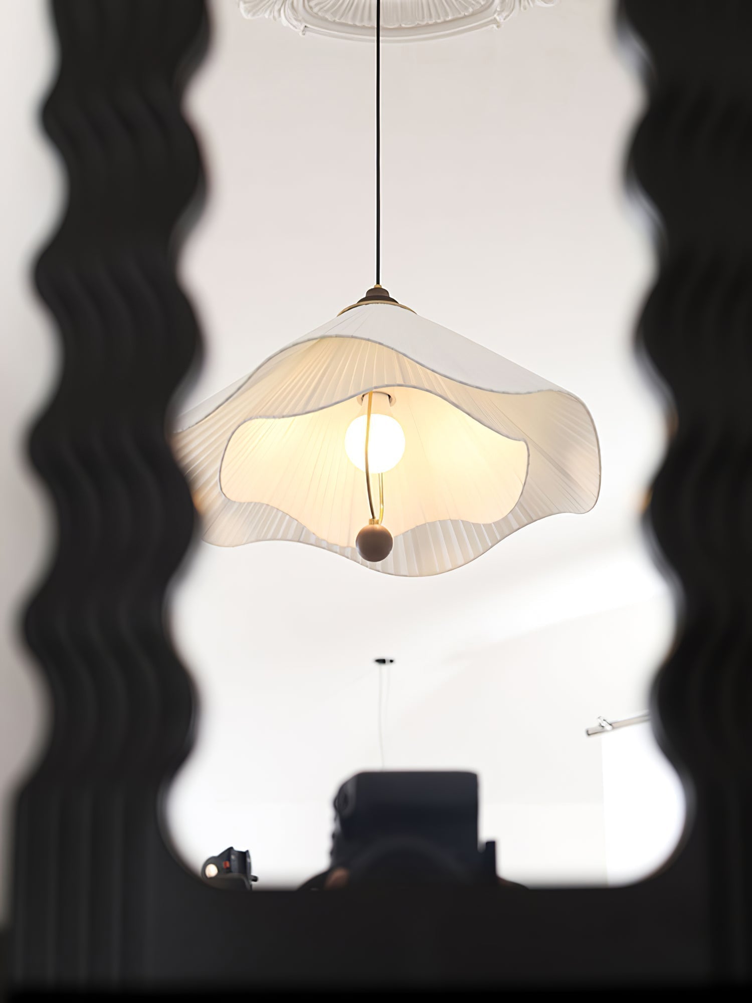 Scalloped Edge Pleated Shade Pendant Light Walnut Finish Indoor Hanging Lamp