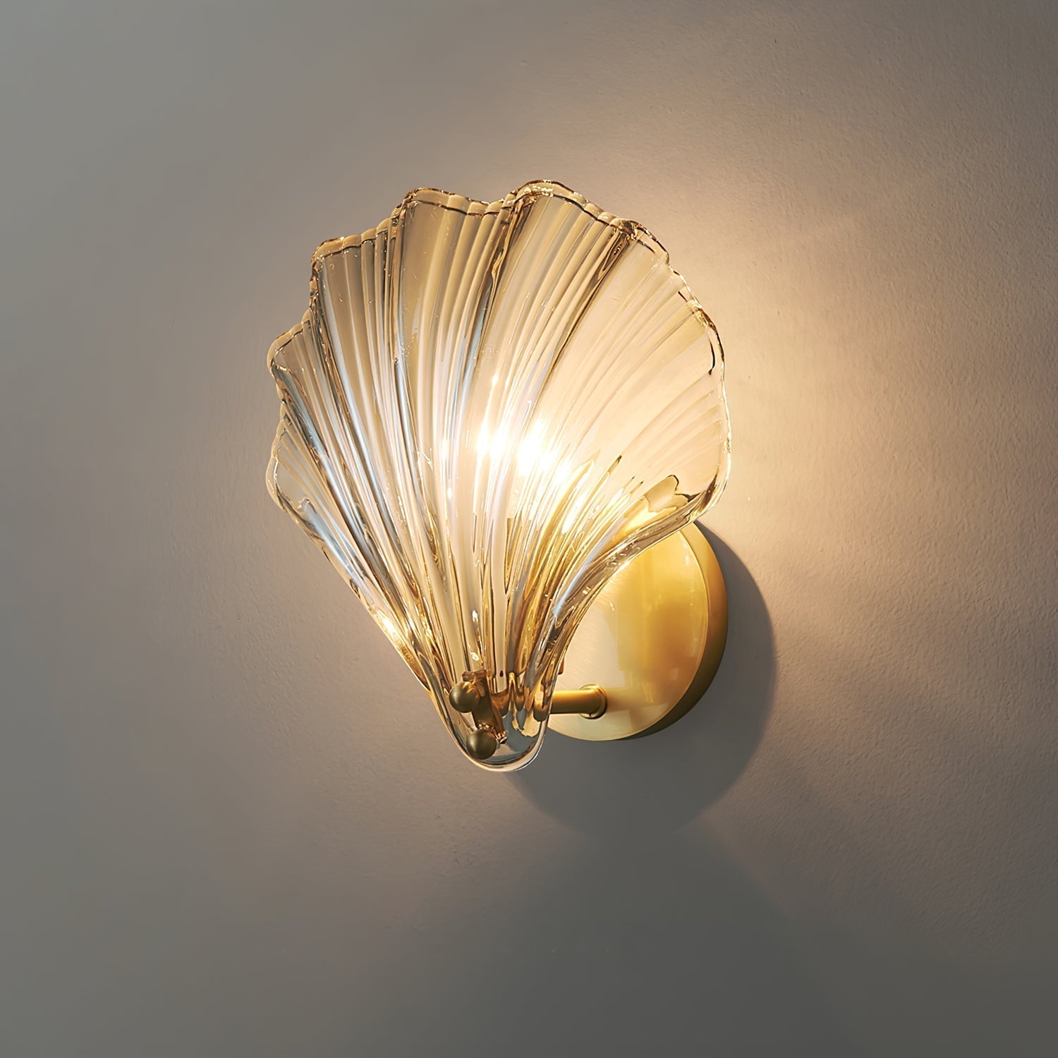Scalloped Glass Shell Wall Sconce Set of 2 with Brass Finish for Indoor Lighting