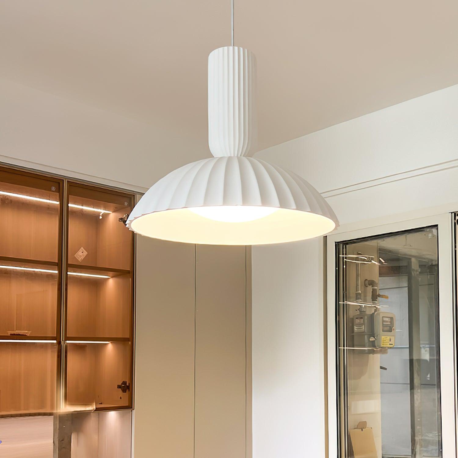 sculptural-carved-resin-apollo-pendant-light-nordic-style-led-hanging-fixture-for-modern-interiors