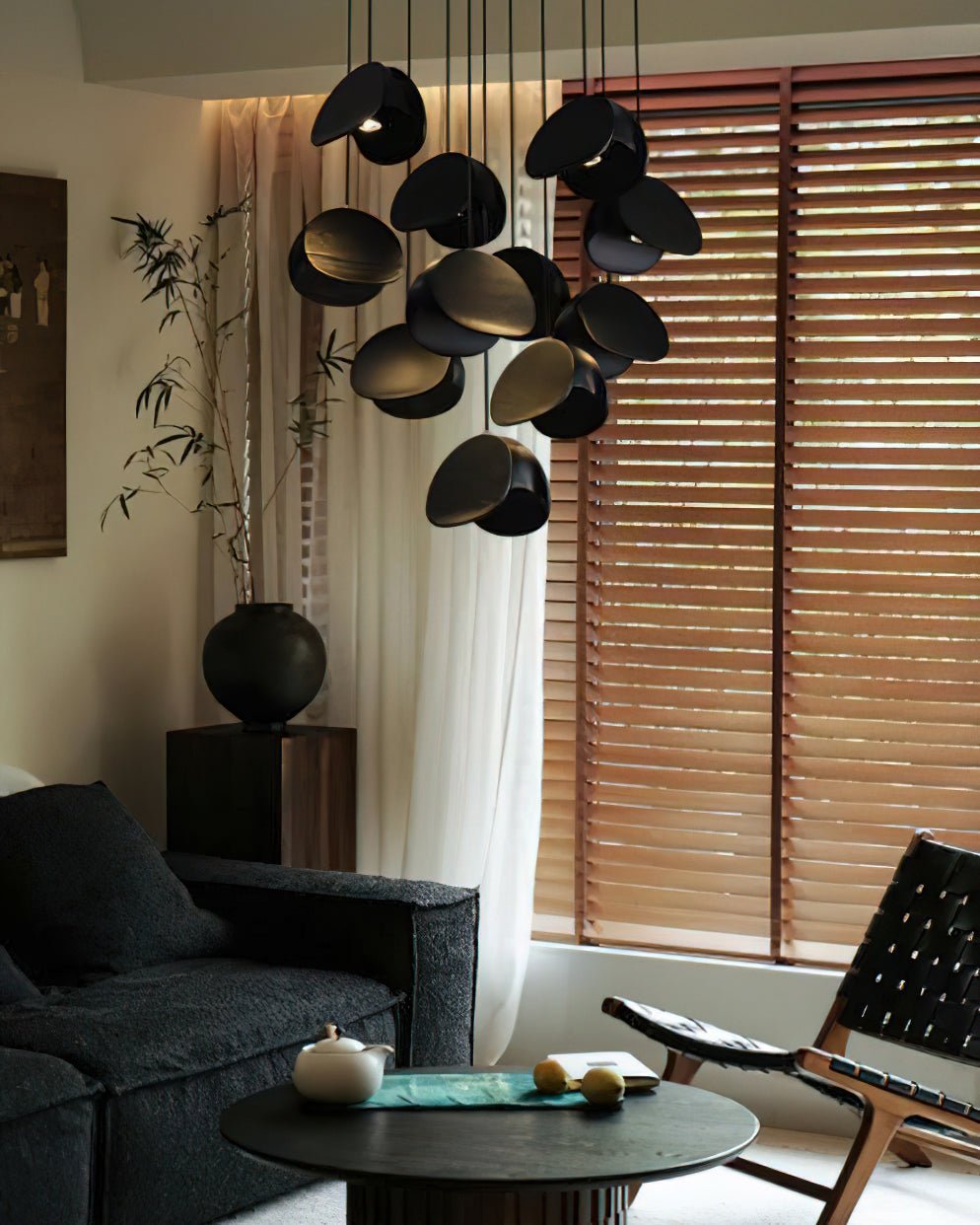 Siyuan Modern Wood Leaf Pendant Light LED Hanging Fixture for Dining Living Room