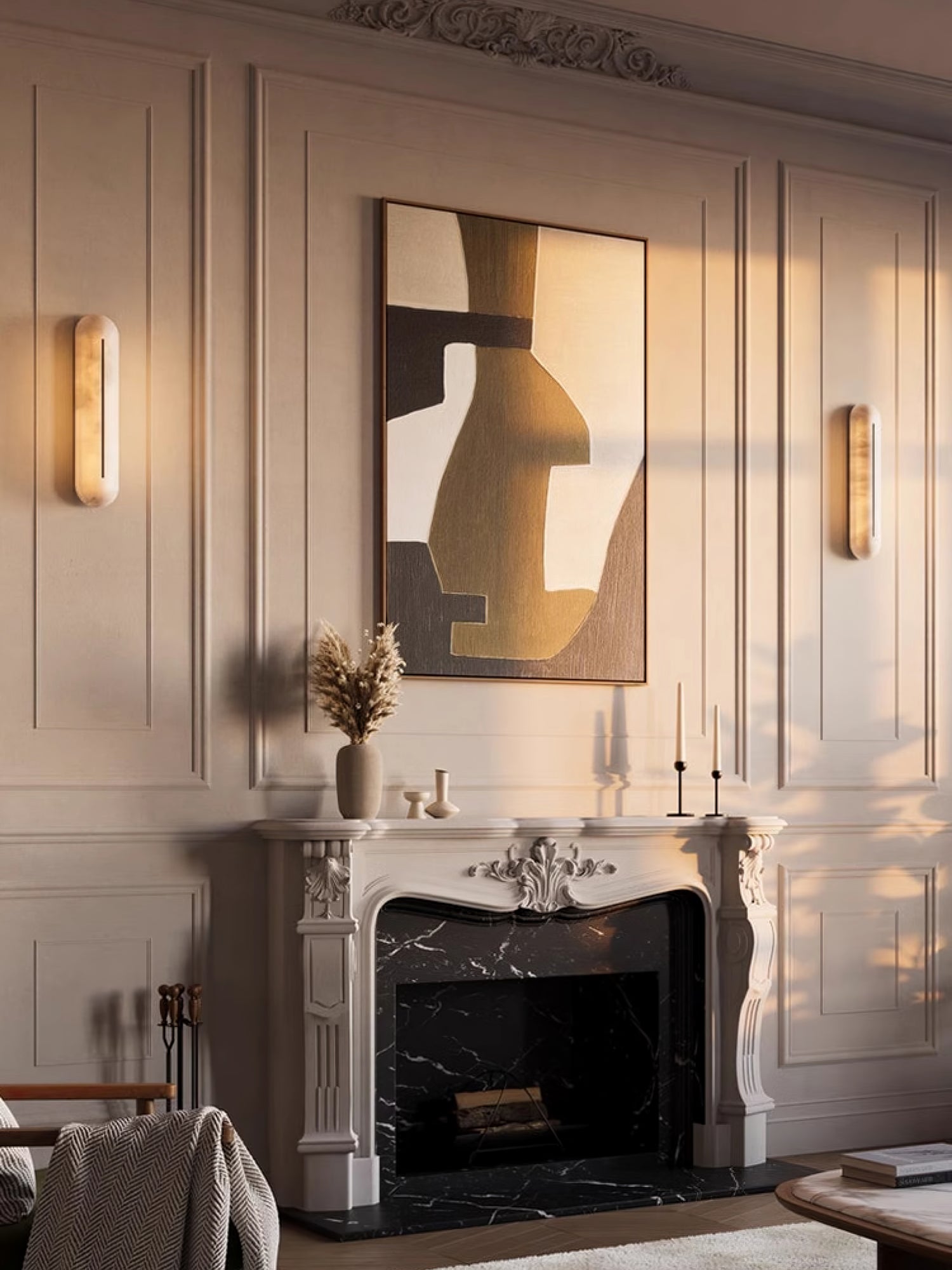 Slender Natural Alabaster LED Wall Sconce Modern Brass Indoor Lighting Fixture