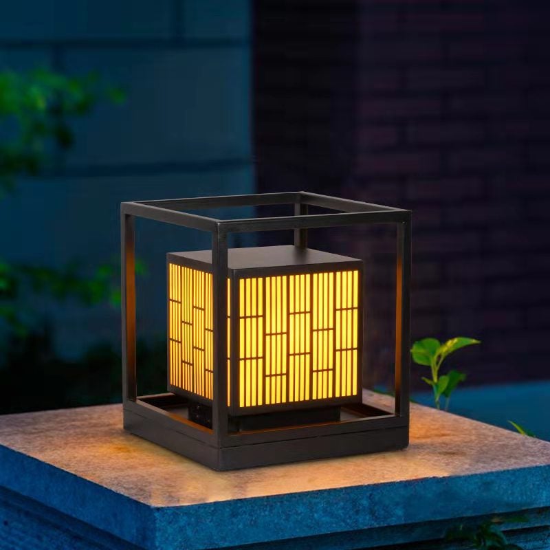 Solar Outdoor Post Lamp Waterproof Geometric Landscape Light for Garden Patio and Pathway Decor