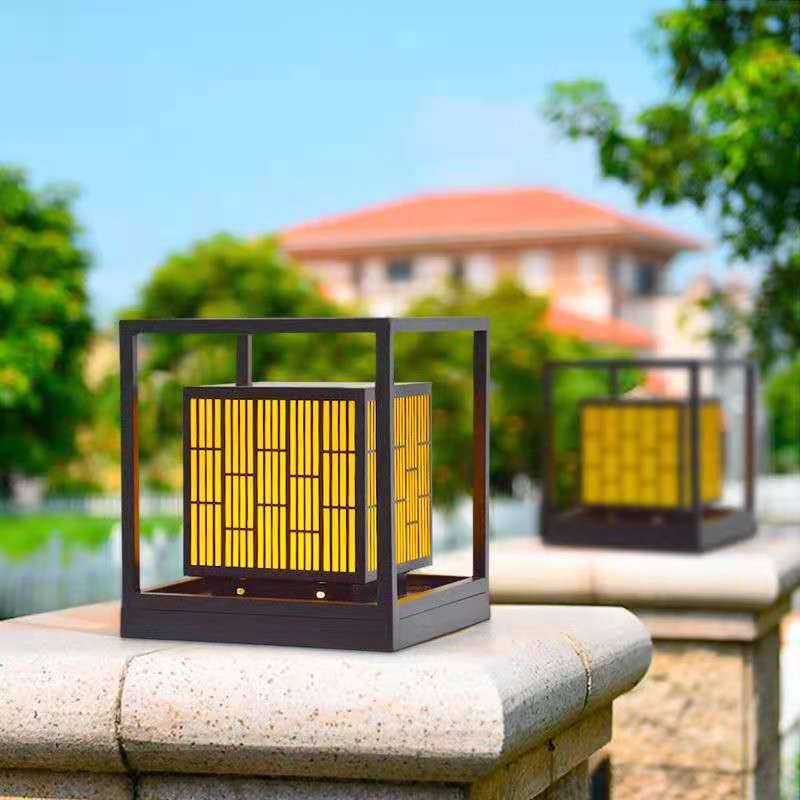 Solar Outdoor Post Lamp Waterproof Geometric Landscape Light for Garden Patio and Pathway Decor