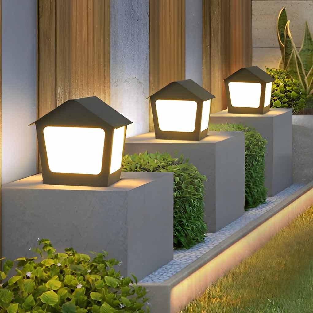 Stainless Steel Outdoor Solar Pillar Light Waterproof Black Cottage Style LED Fence Post Lamp