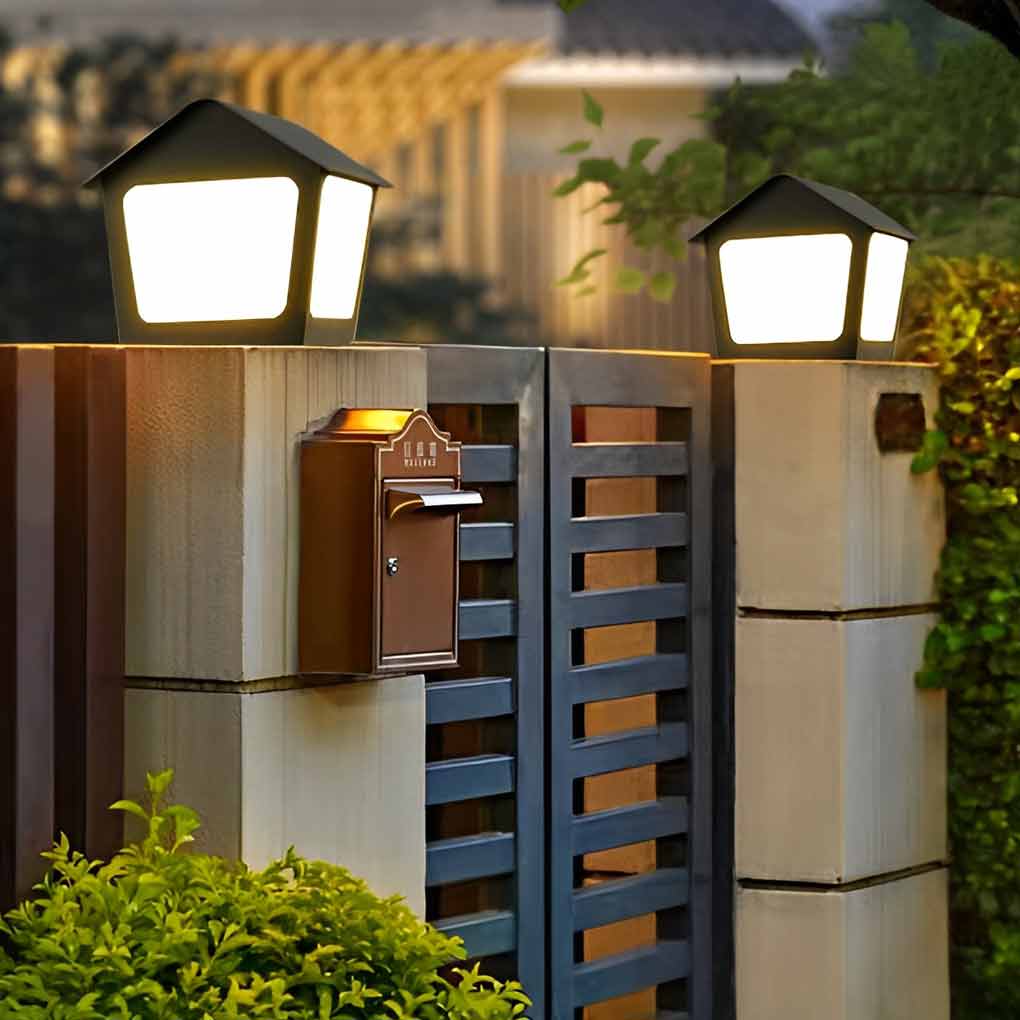 Stainless Steel Outdoor Solar Pillar Light Waterproof Black Cottage Style LED Fence Post Lamp