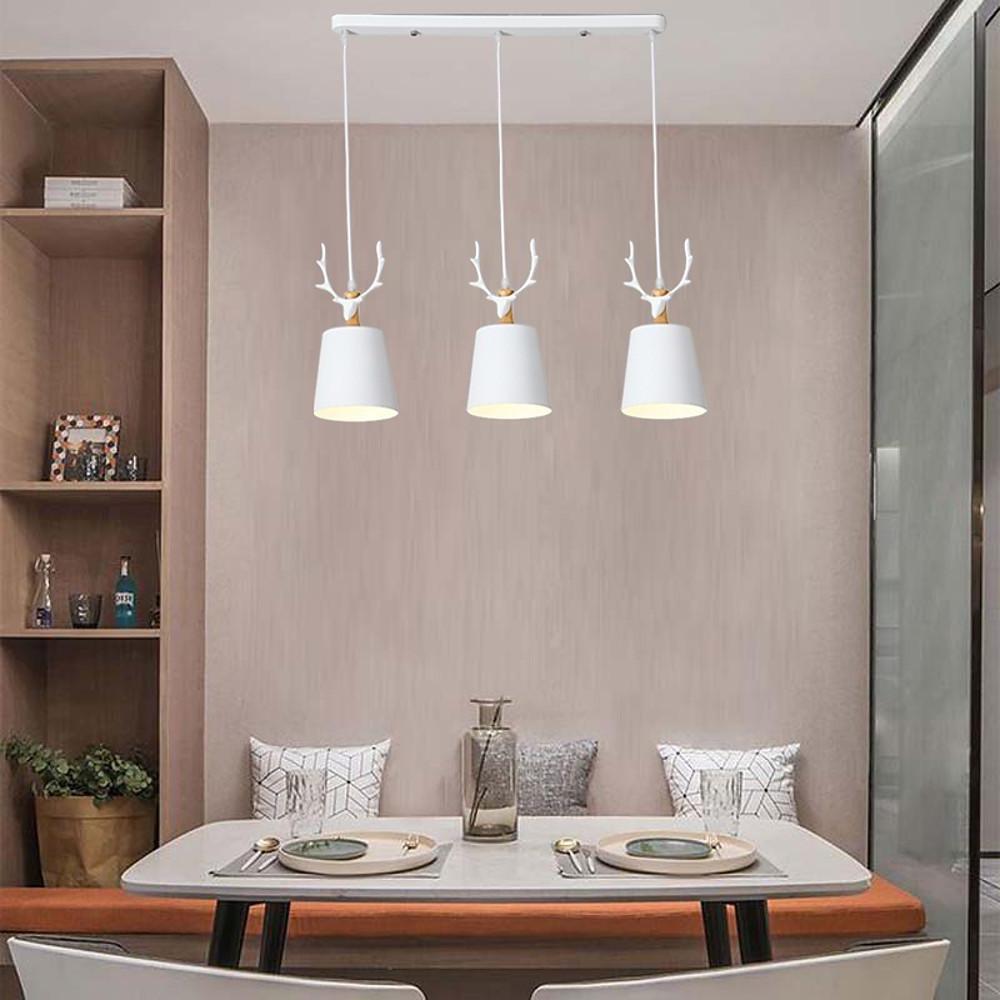Traditional 3 Light Antler Design Country Chandelier Metal Pendant Ceiling Light for Farmhouse Decor