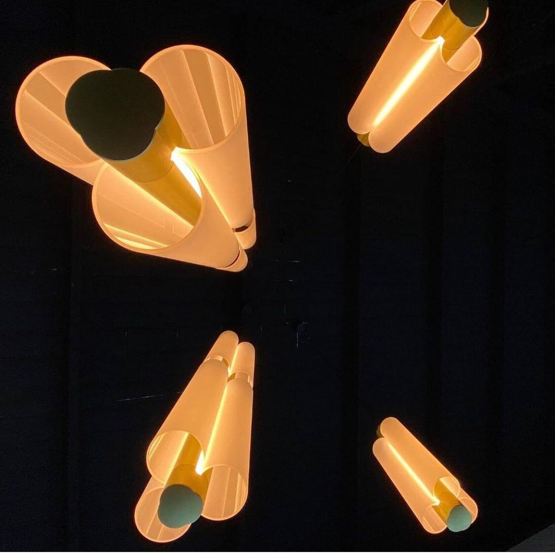 Trillium Trifoliate Modern LED Pendant Light Elegant Pearl Style Hanging Ceiling Lamp for Living Room Decor