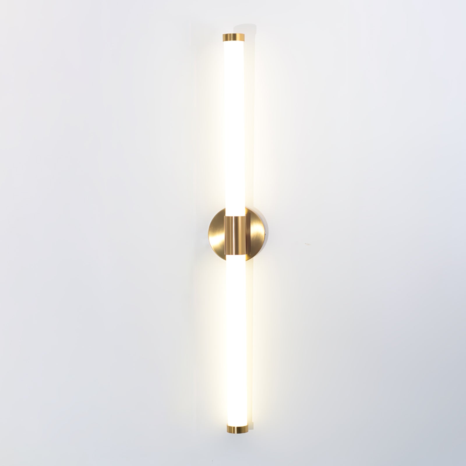 Vertical Gold Tubo Linear LED Wall Lamp Modern Minimalist Architectural Sconce Lighting