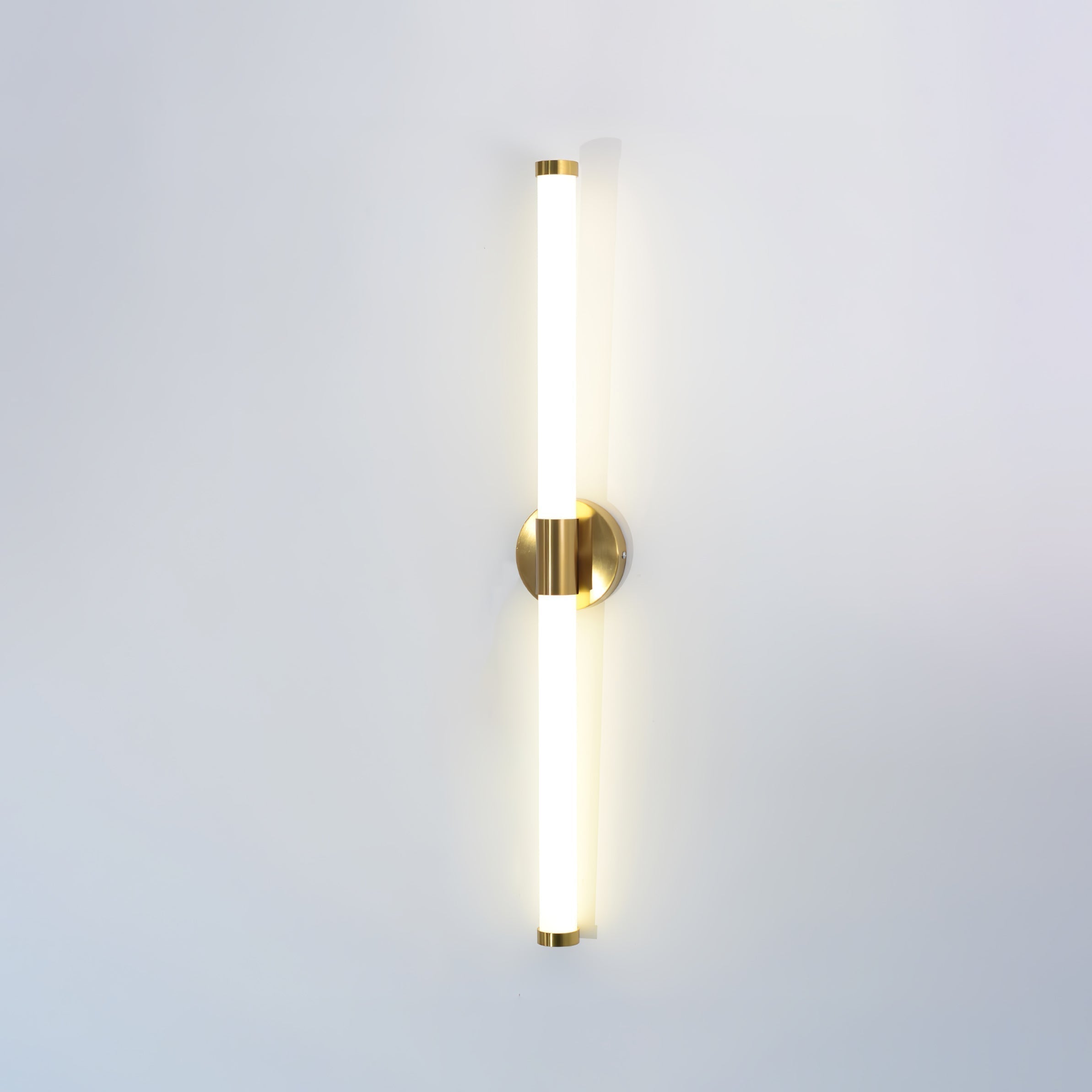 Vertical Gold Tubo Linear LED Wall Lamp Modern Minimalist Architectural Sconce Lighting