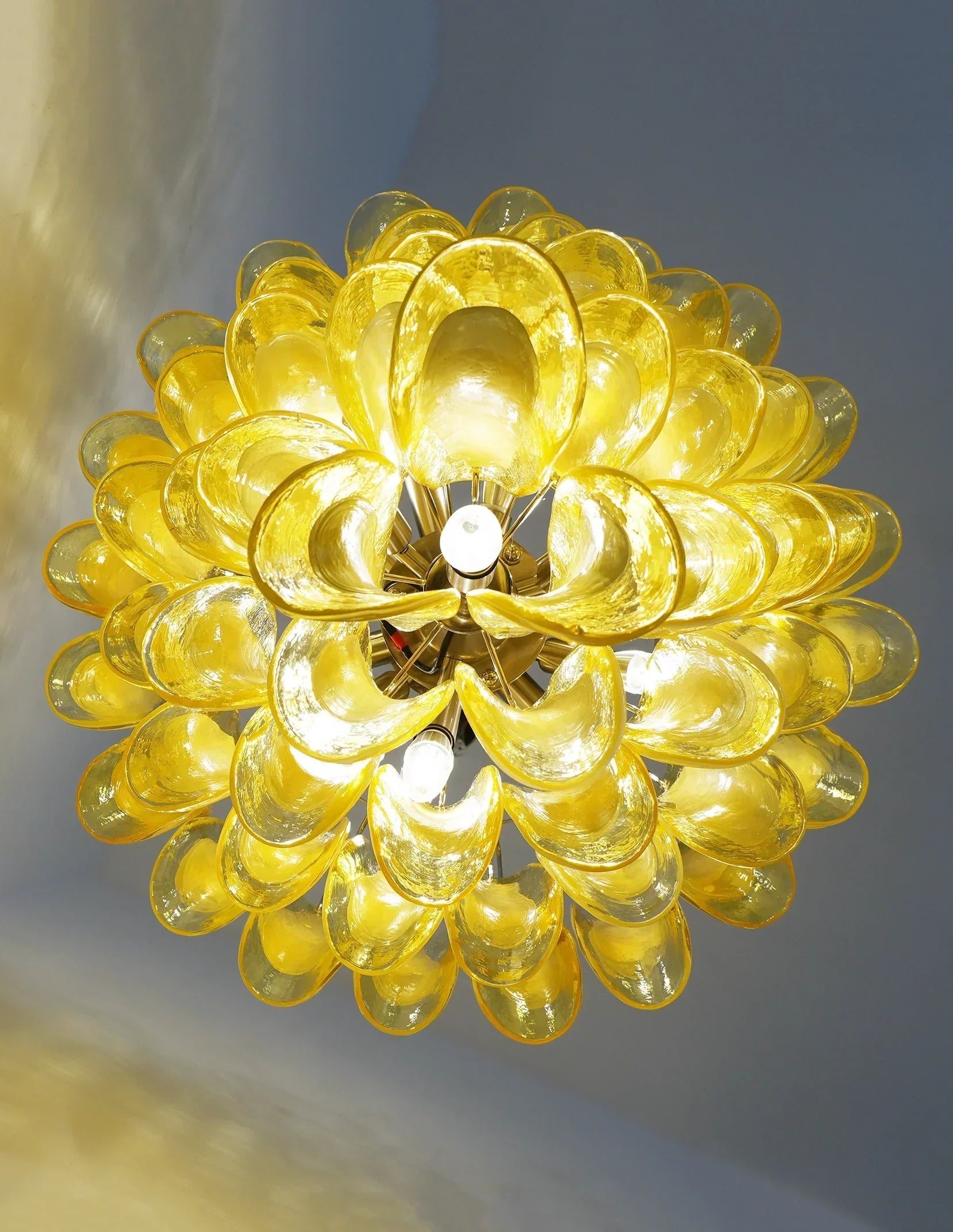 vintage-caramel-murano-glass-petals-chandelier-for-elegant-living-spaces