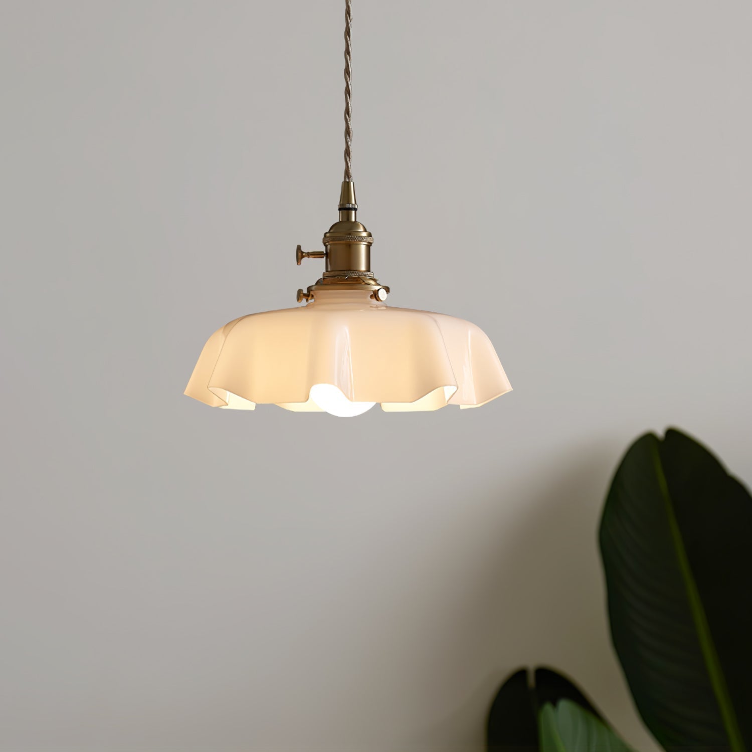Vintage Ceramic Pleated Floral Pendant Light French Style Brass Hanging Ceiling Lamp