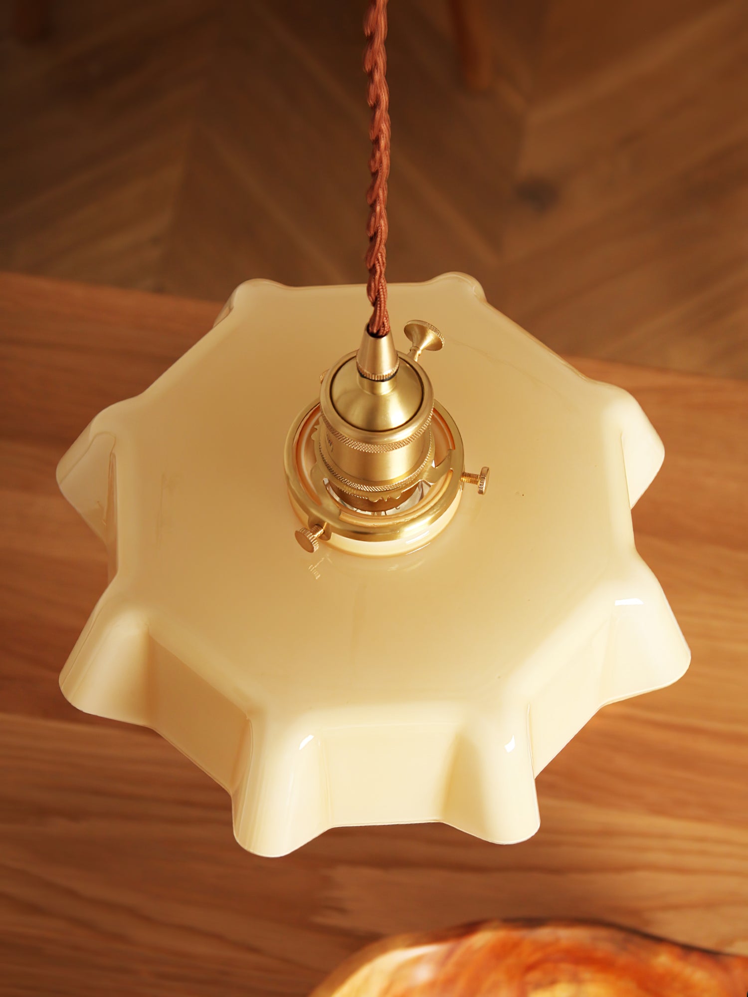 Vintage Ceramic Pleated Floral Pendant Light French Style Brass Hanging Ceiling Lamp