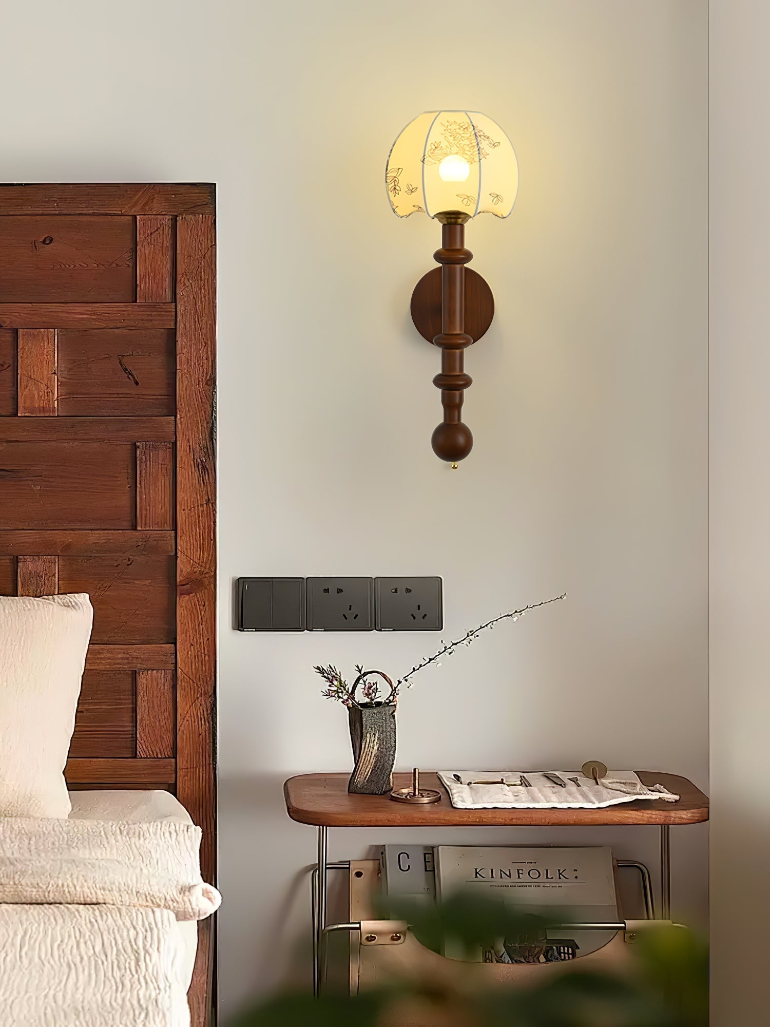 Vintage Roma Wood and Brass Wall Sconce with Glass Shade and Pull Chain Switch