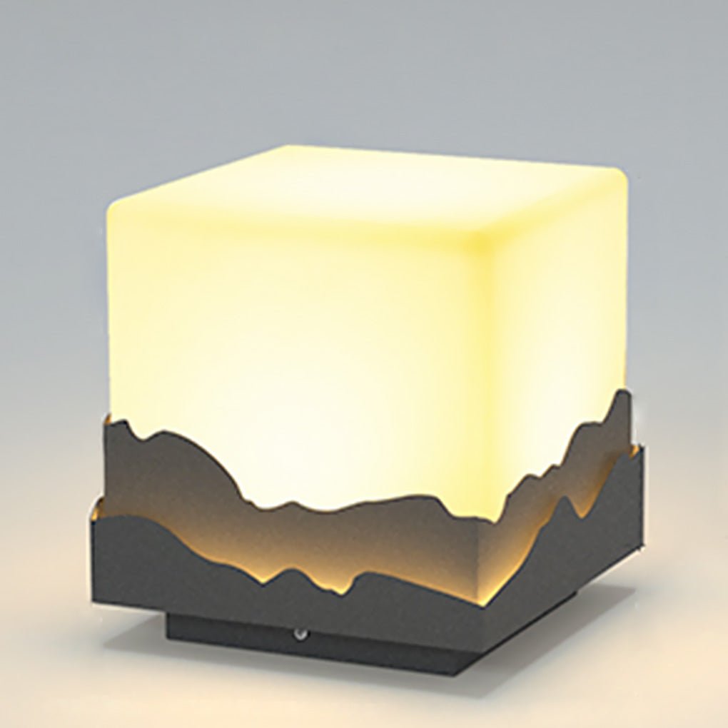 Waterproof Mountain Scene Solar Post Cap Light Outdoor LED Landscape Decorative Fence Lighting