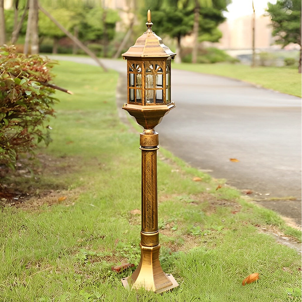 Waterproof Outdoor Lawn Light Retro Die Cast Aluminum Pathway Lamp for Garden and Landscape Lighting