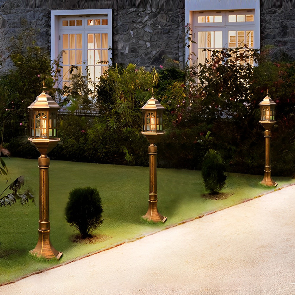 Waterproof Outdoor Lawn Light Retro Die Cast Aluminum Pathway Lamp for Garden and Landscape Lighting