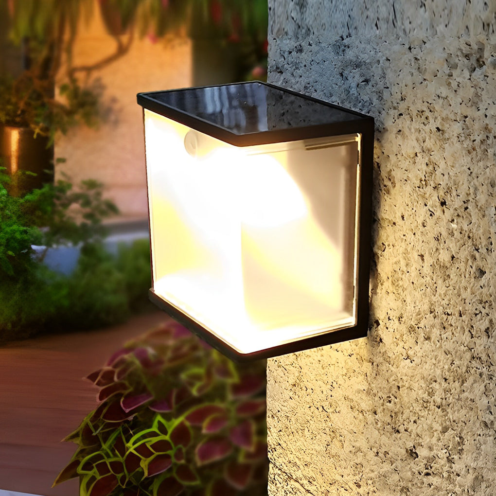Waterproof Solar LED Motion Sensor Outdoor Wall Light for Garden and Villa