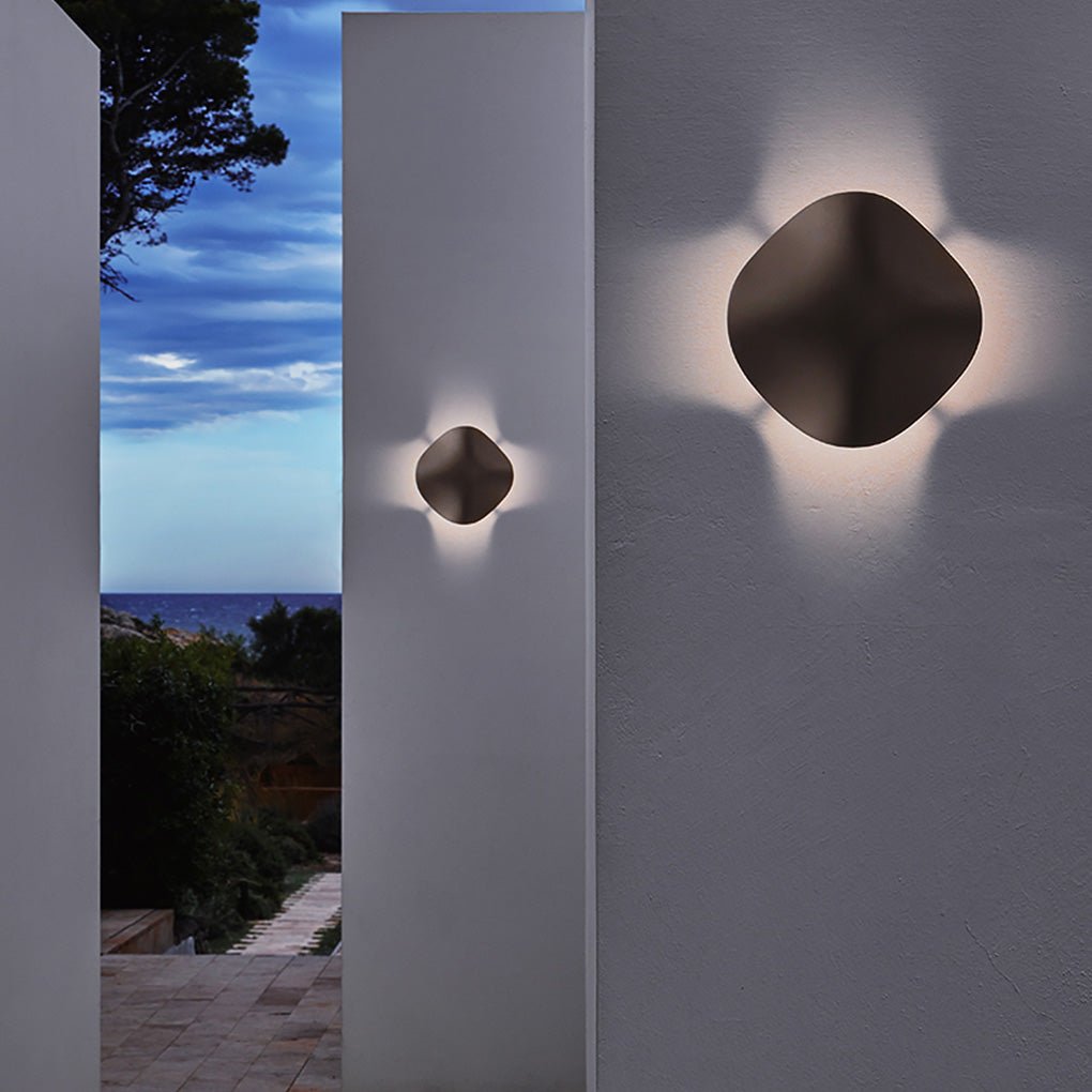 Wave Stacking Modern Outdoor Waterproof Landscape Wall Sconces and Garden Fence Post Lamp