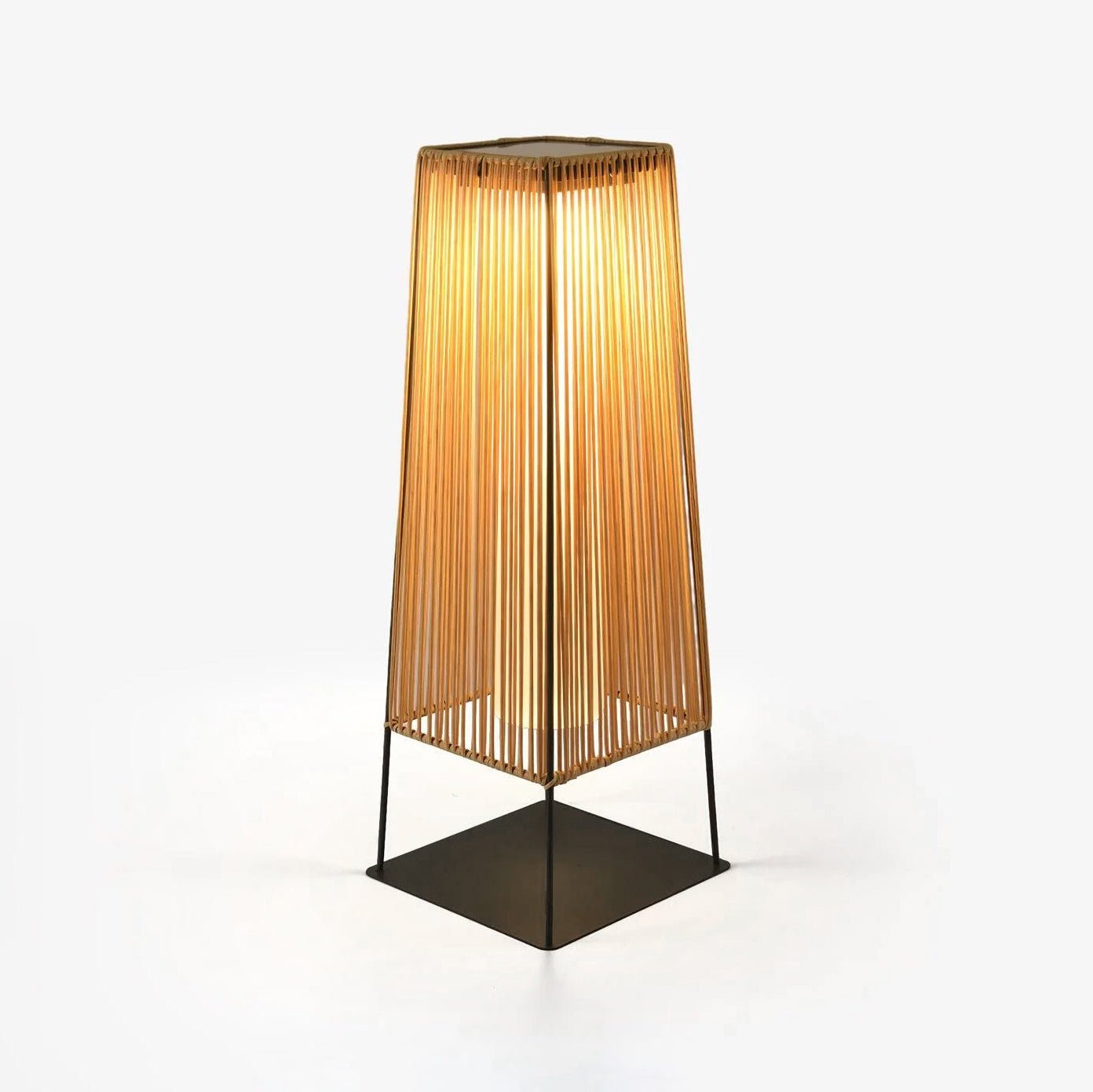 weatherproof-plastic-rattan-outdoor-post-light-for-garden-path-with-solar-and-hardwired-options