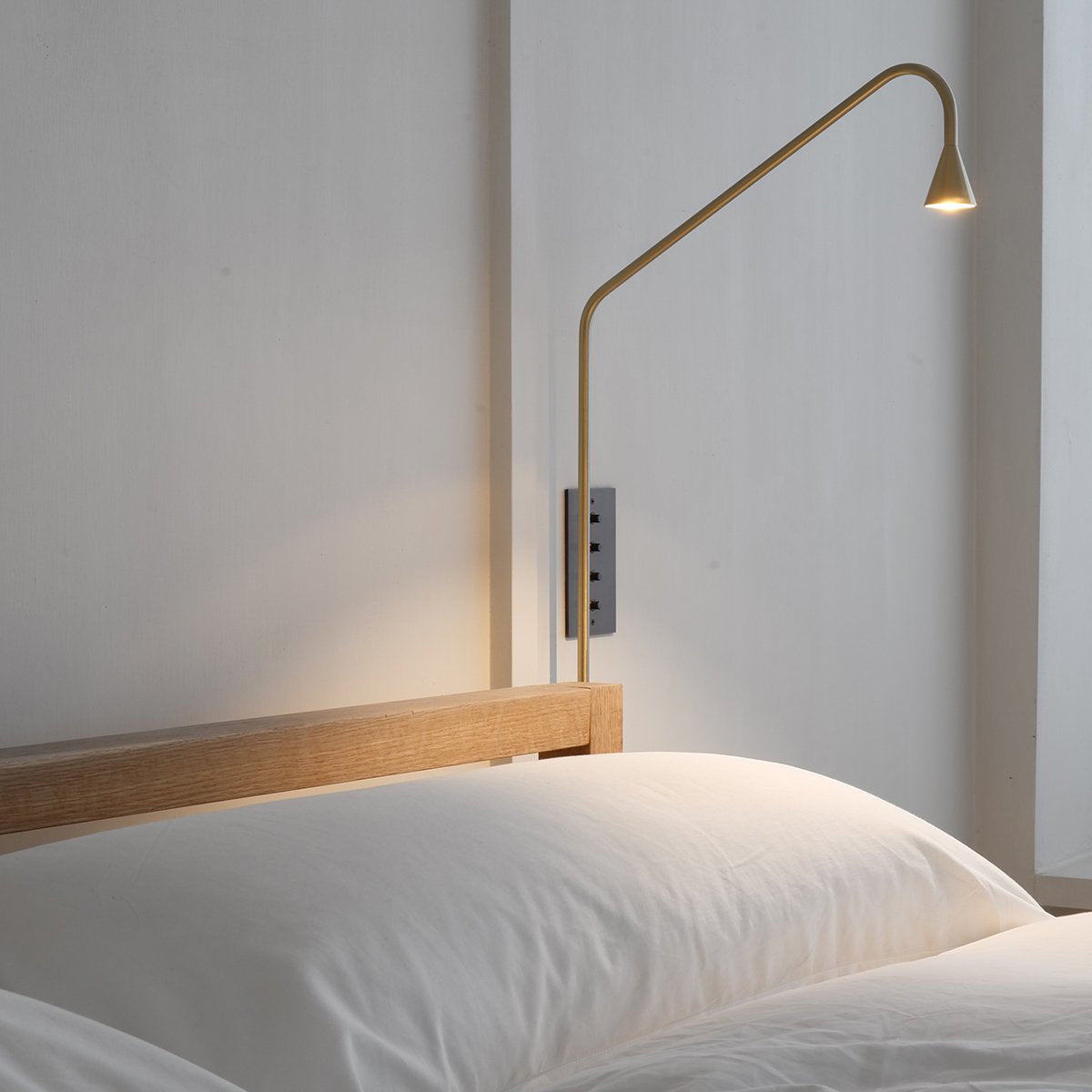 Zen Harmony Modern Minimalist Wall Sconce LED Indoor Light Fixture